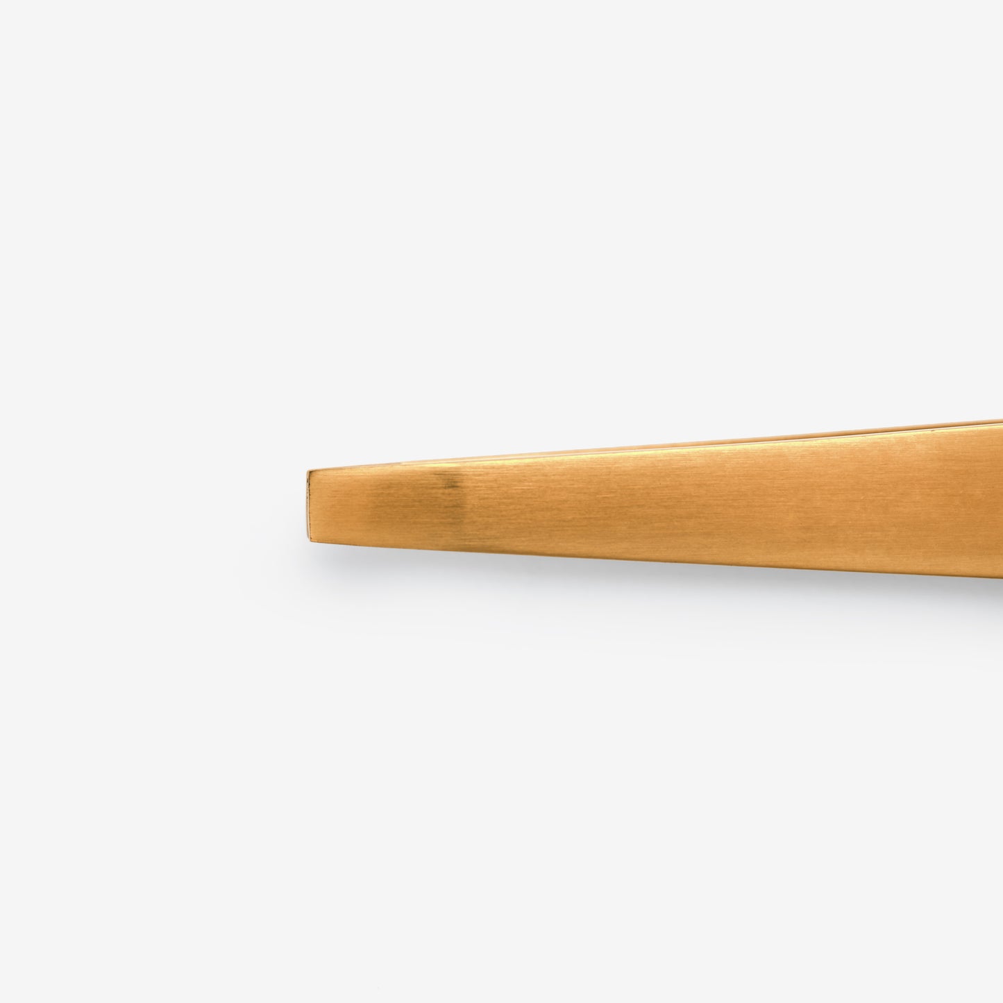 Sheila - Slanted Tweezer